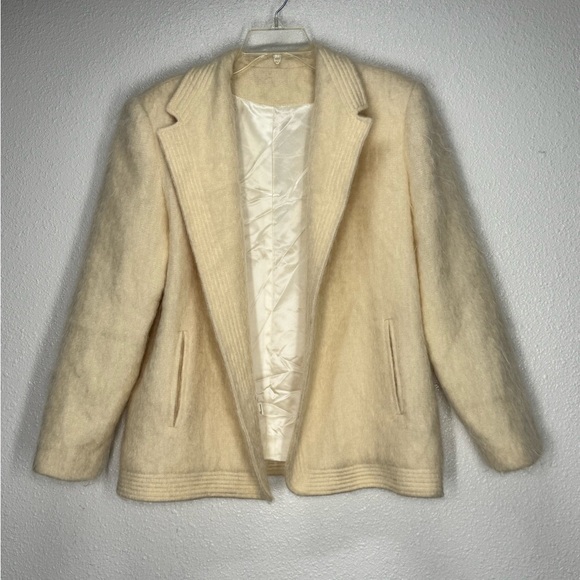 Gever Originals Jackets & Blazers - Vintage Gever Originals Beverly Hills Mohair Cream Jacket Blazer Size 10